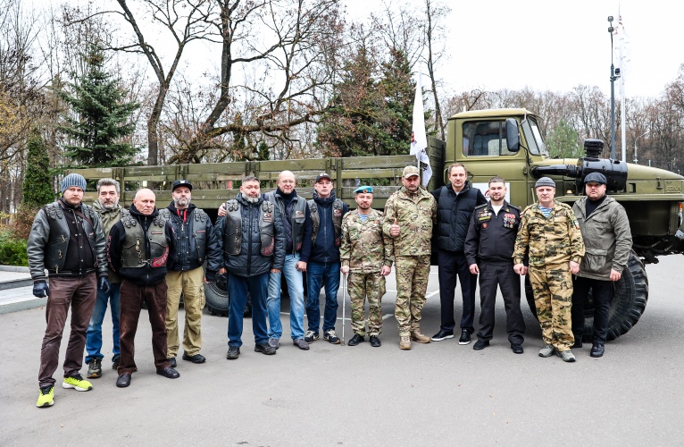 Администрация Красногорска передала автомобиль «УРАЛ» бойцам бригады «Святой князь Александр Невский»