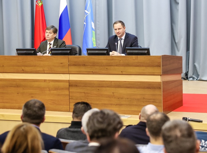 Дмитрий Волков провел расширенное оперативное совещание