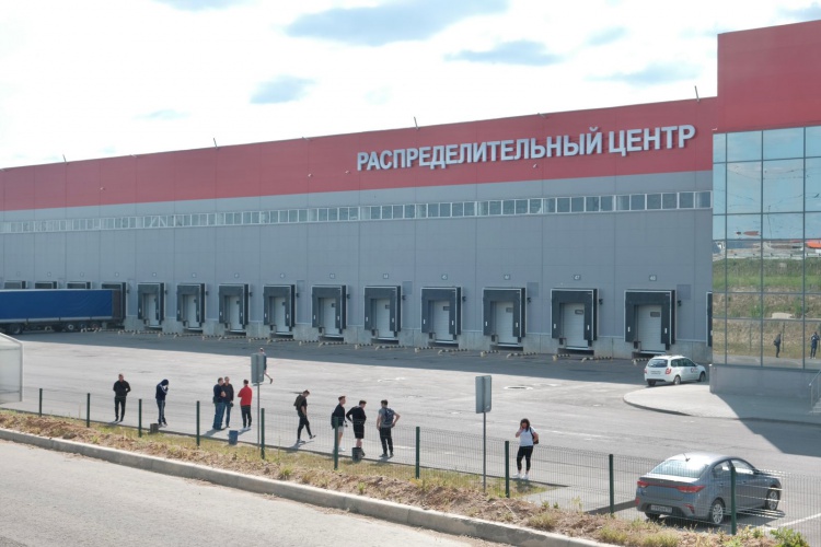 Представители распределительного центра X5 Retail Group «Новая Рига» прокомментировали ситуацию в жилом комплексе «Ильинские луга»