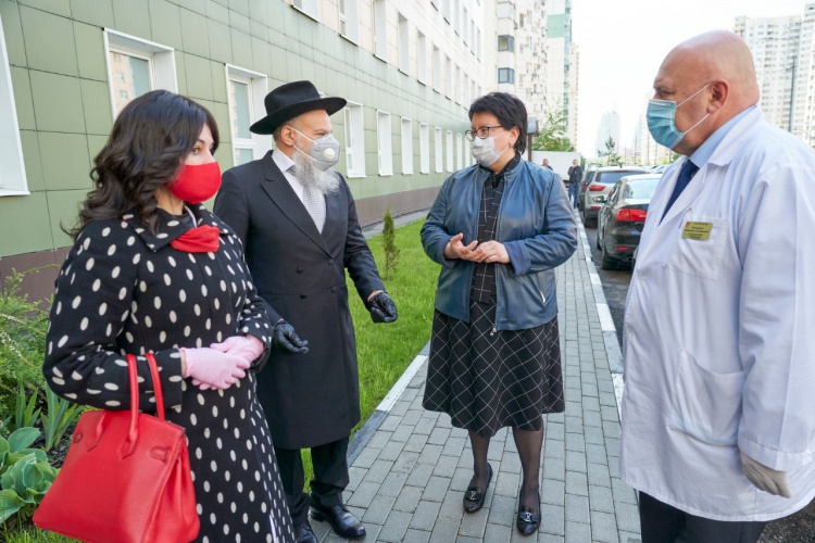 Федерация еврейских общин России оказала помощь Красногорской больнице № 2