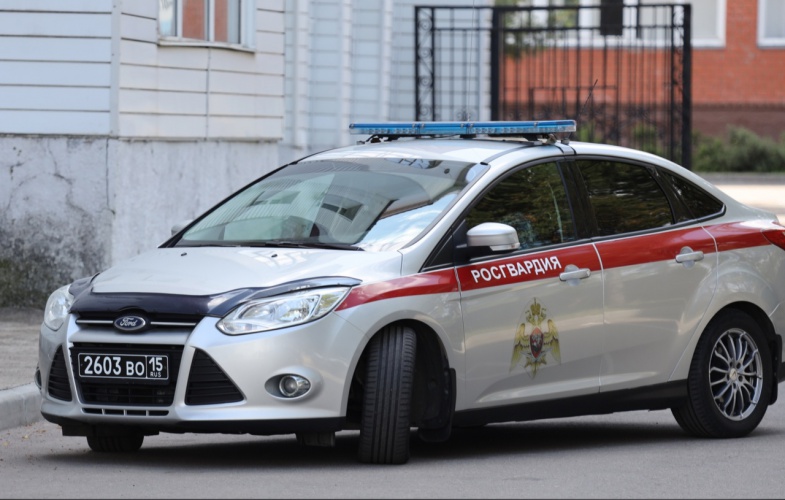 Сотрудники Росгвардии задержали граждан, дважды устроивших дебош в баре Красногорска