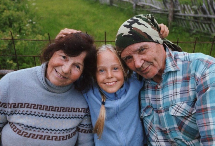 Итоги фотоконкурса «Я с дедулей, я с бабулей»