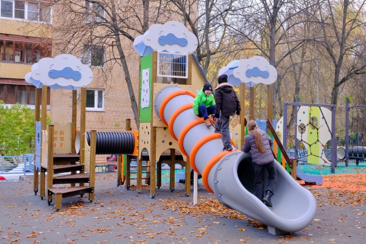 В Красногорске появилась новая детская площадка