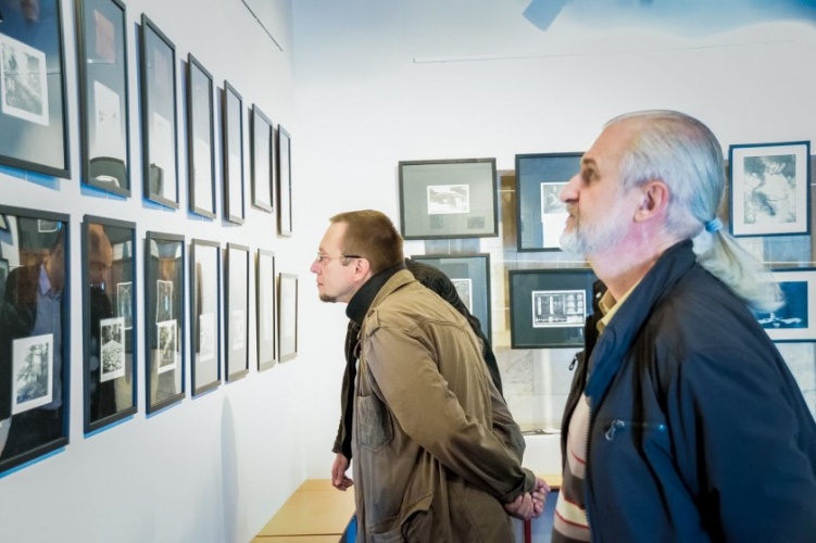 Выставка «Путешествие в мир исторических фотопроцессов»