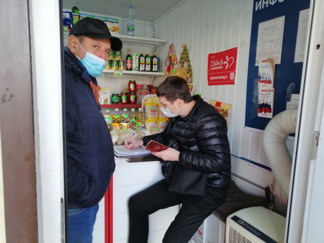 В Красногорске продолжаются рейды по выявлению нарушителей масочного режима