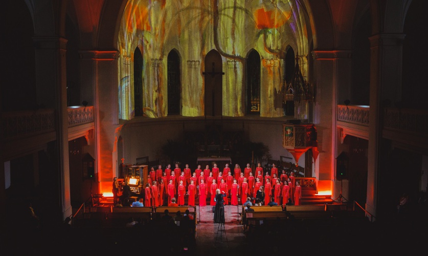 Воспитанницы хоровой школы «Алые паруса» выступят на концерте в Москве