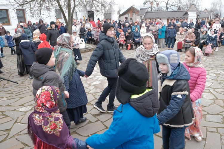В селе Дмитровское состоялся праздник в честь Святого Великомученика Дмитрия Солунского
