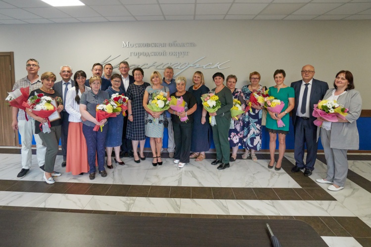 Медиков Красногорска поздравили с грядущим профессиональным праздником