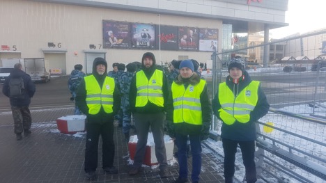 Местные дружинники продолжают поддерживать порядок