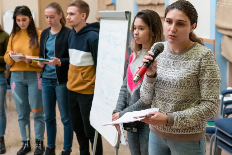 Молодежные инициативы выслушали в Красногорске