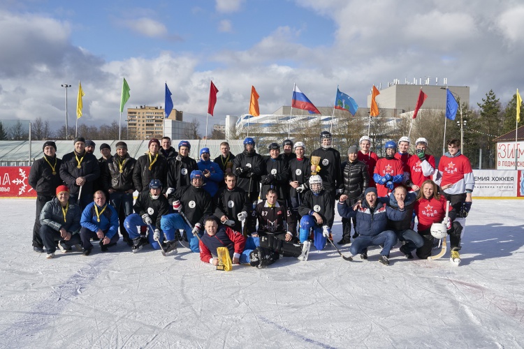 Турниры по хоккею прошли в Красногорске в последний день фестиваля «Сырная гонка»