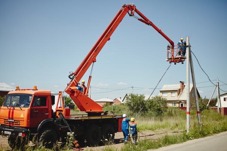 Более 800 км линий электропередачи отремонтировано в Московской области с начала 2019 года