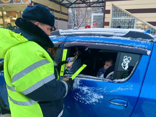 Красногорские автоинспекторы провели рейд «Перевозка пассажиров»