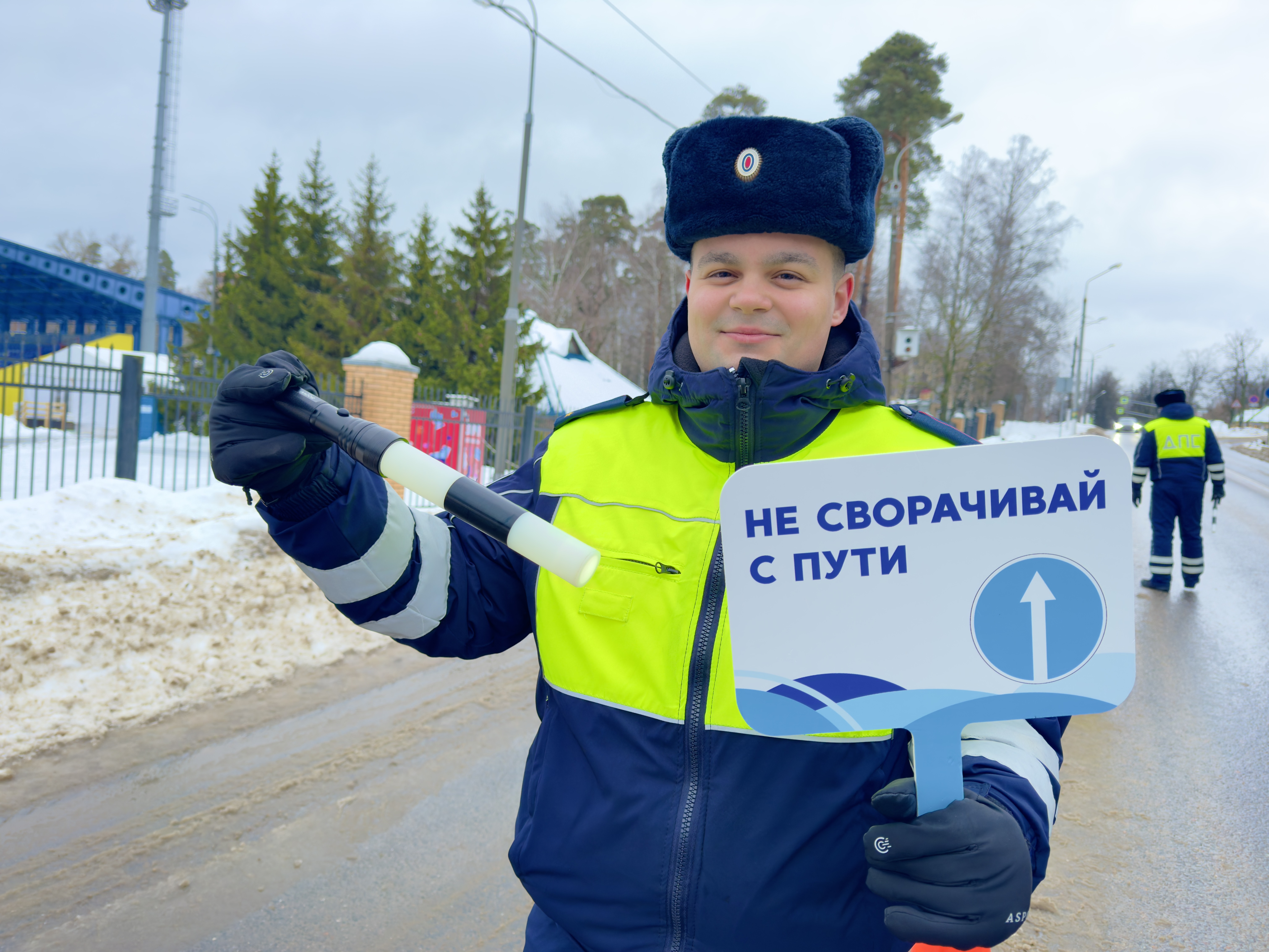 В Подмосковном Красногорске водителям напомнили, что «алкоголь искажает реальность»!