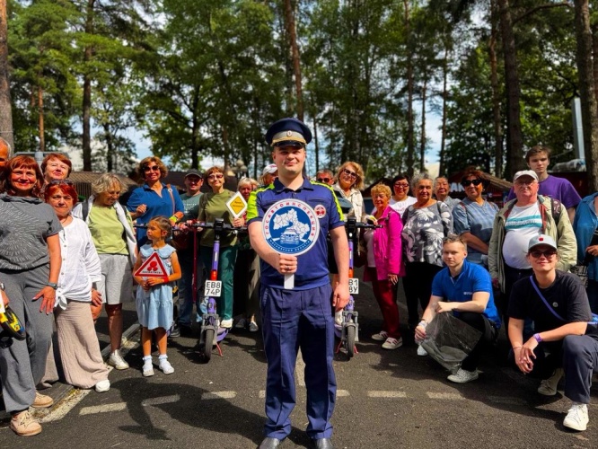 В детском городке "Сказочный" в Красногорске прошла акция, объединившая все поколения