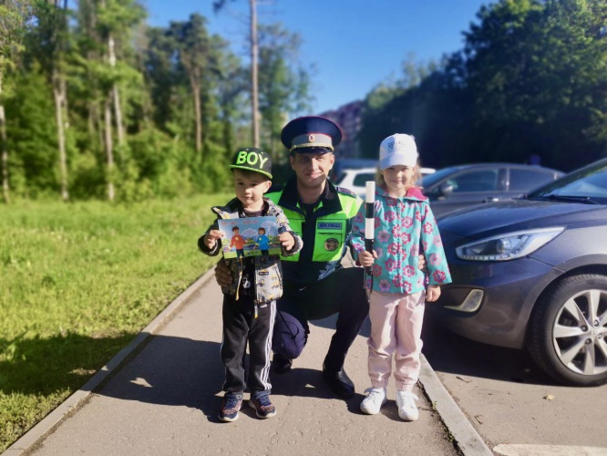 Госавтоинспекция г.о. Красногорск призывает родителей обратить особое внимание на безопасность детей на дорогах