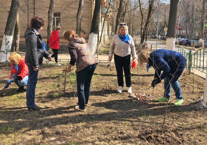 Сотрудники Пенсионного фонда городского округа Красногорск вышли на субботник