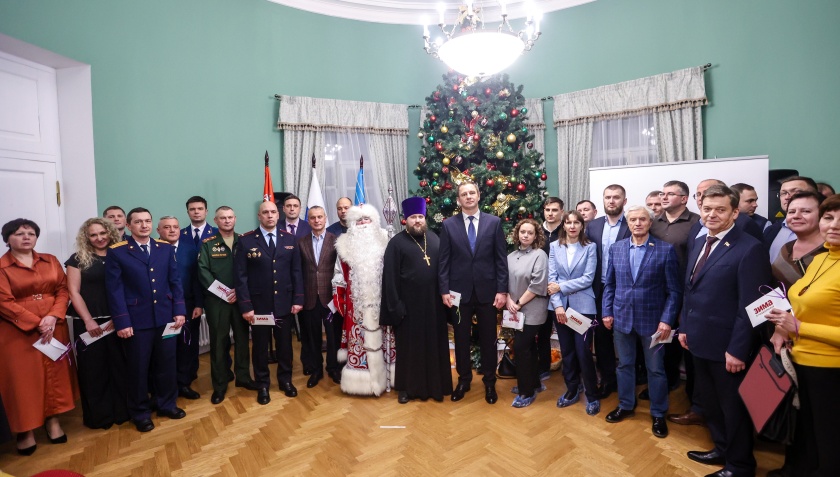 Акция «Елка желаний» состоялась в усадьбе «Знаменское-Губайлово»