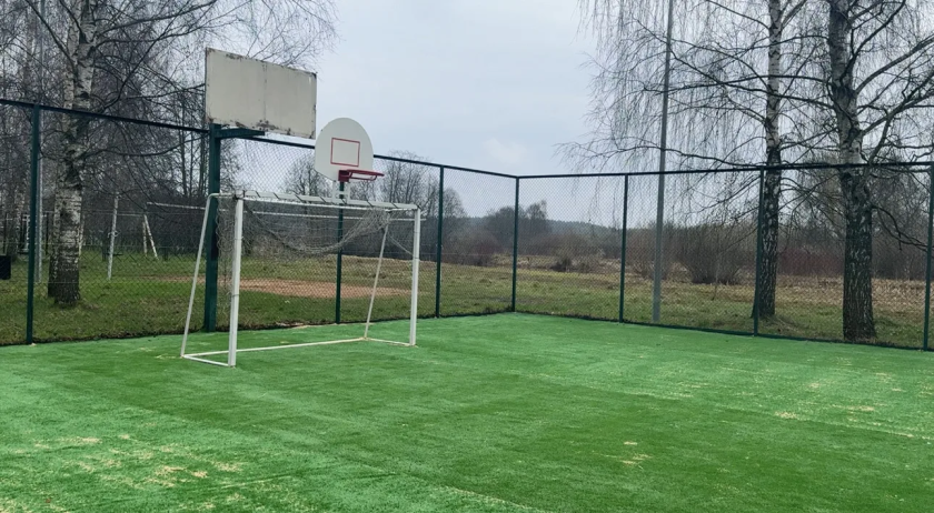 На Ильинской территории городского округа Красногорск продолжается ремонт детских и спортивных площадок