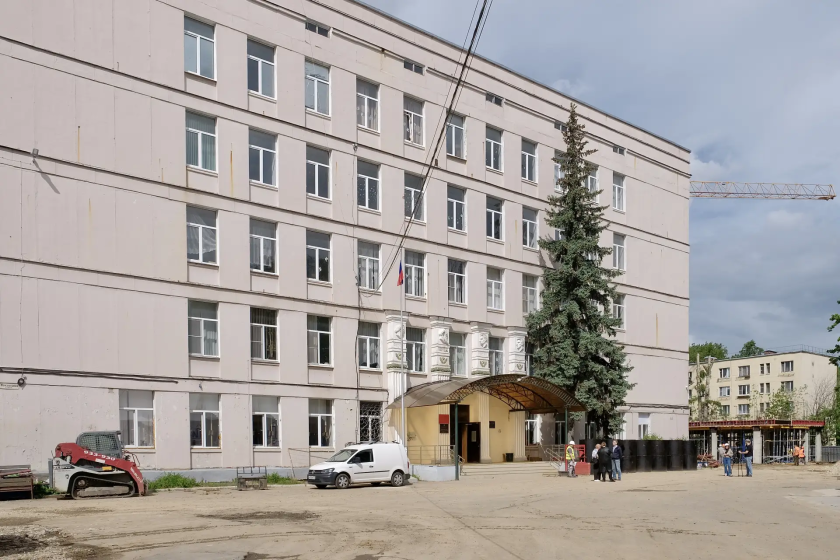 В Красногорске полным ходом идет реконструкция гимназии № 7 имени Д. П. Яковлева