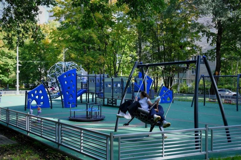 Шесть детских площадок появились в Красногорске