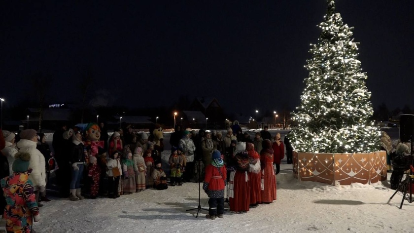 Традиционные святки отметили на обновленной набережной в поселке Красногорска