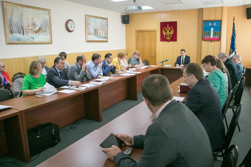 Выполнение поручений губернатора обсудили на совещании в администрации Красногорского района