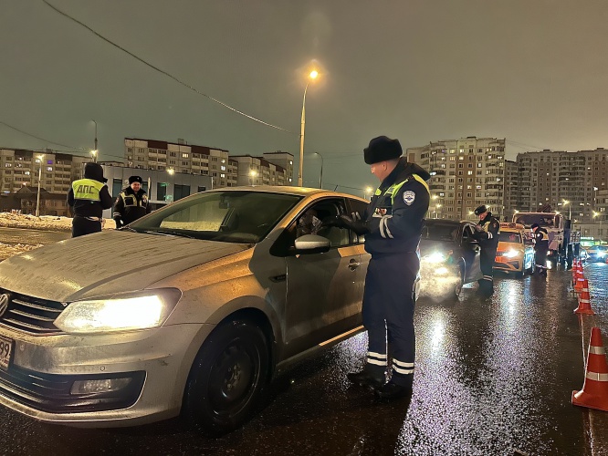 В выходные дни Госавтоинспекция Московской области провела целевые оперативно-профилактические рейды, направленные на предупреждение случаев управления транспортным средством в состоянии опьянения