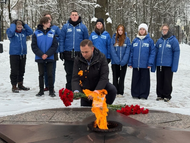 Красногорские партийцы провели митинг в честь 84-й годовщины освобождения Московской области от немецко-фашистских захватчиков