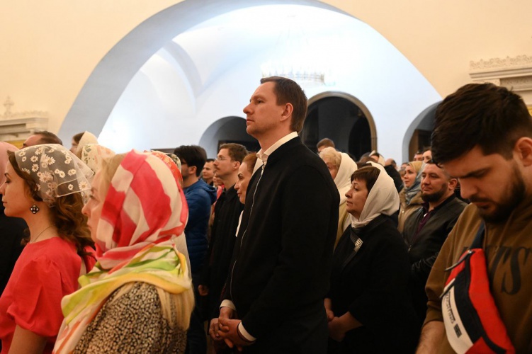 Дмитрий Волков поздравил православных красногорцев с Воскресением Христовым