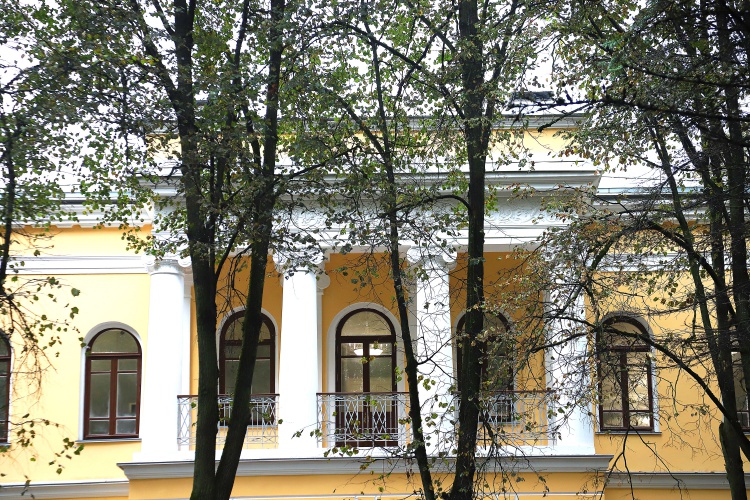 Реставрация Главного дома усадьбы Знаменское-Губайлово завершилась в Красногорске
