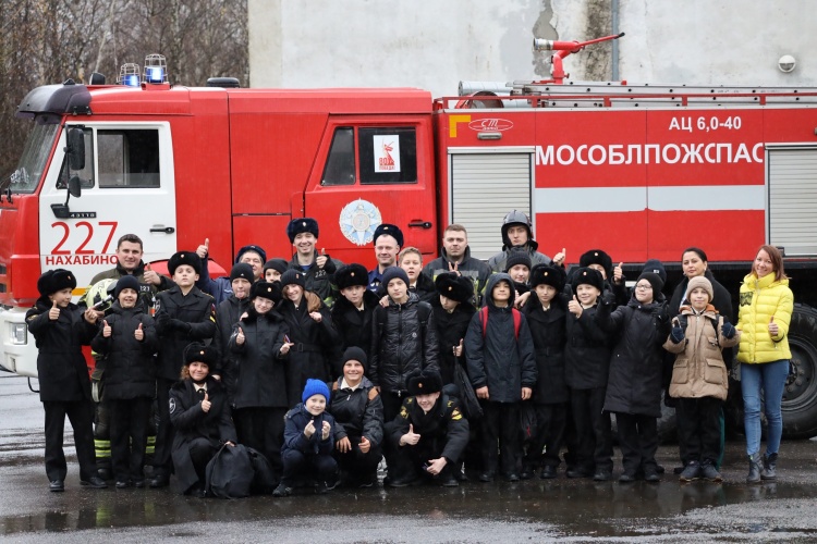 Спасатели открывают двери знаний: встреча с кадетами из Красногорска