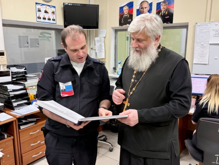 Представитель Общественного совета при УМВД России по г.о. Красногорск проверил работу Дежурной части