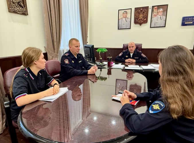 Начальник УМВД России по г.о. Красногорск провел встречу с молодыми сотрудниками