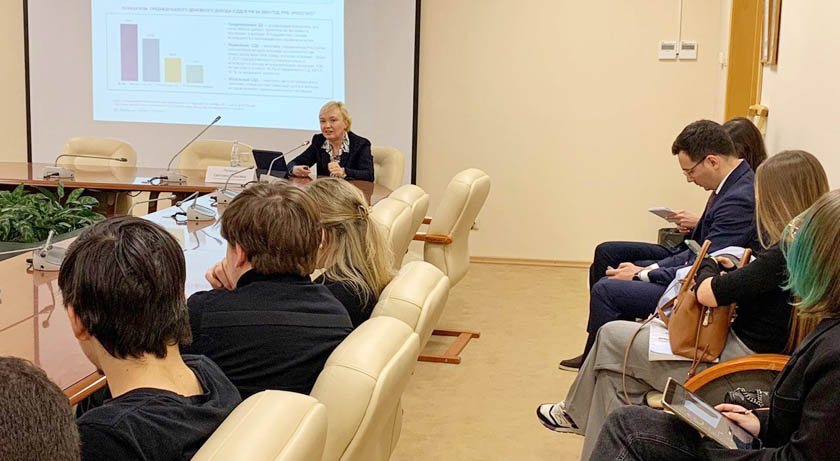 На кафедре Министерства ЖКХ Московской области прошла лекция по теме: Планирование жизни по возрастам: как составить личный финансовый план?