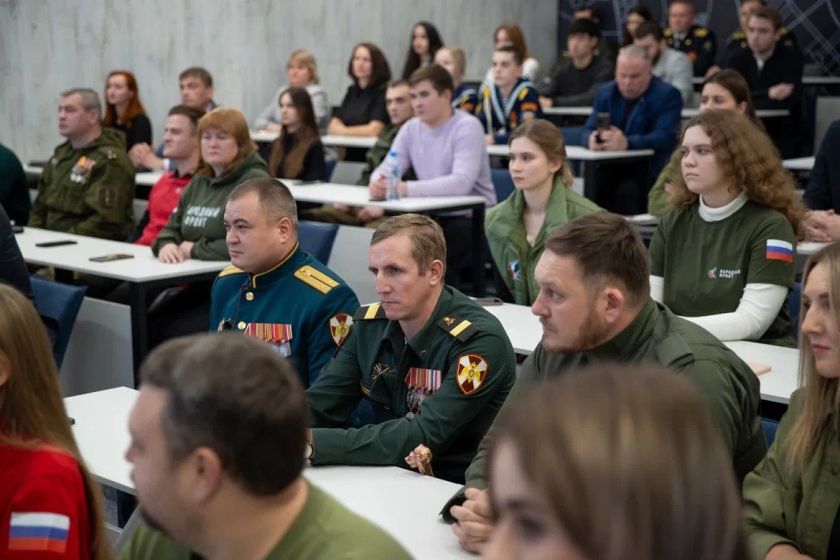 Обучение и переобучение ветеранов спецоперации – важное направление работы Государственного фонда «Защитники Отечества».