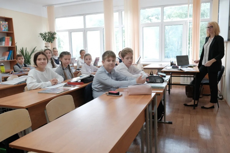47 молодых педагогов приступили к работе в учреждениях образования Красногорска