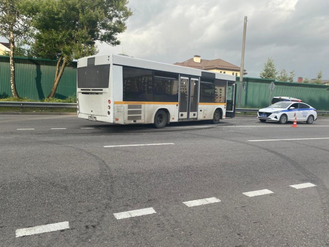 Госавтоинспекция Красногорска напоминает правила поведения пассажиров в салоне автобуса