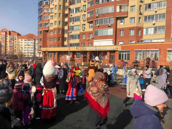 Шумно, весело и с размахом проводили зиму жители Отрадненского