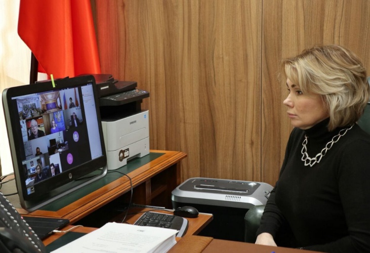 Екатерина Семёнова: Поддерживаю предложения по предоставлению омбудсменам права законодательной инициативы