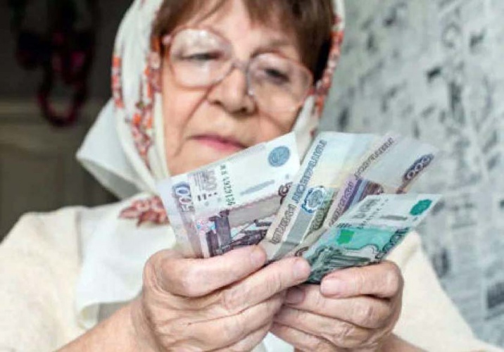Страховые пенсии работающих пенсионеров увеличатся с 1 августа