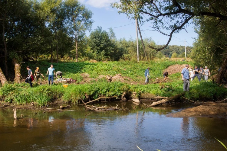 Субботник по очистке реки Сходня состоится 19 сентября