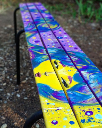 15 деревянных скамеек распишут в Городском парке ко Дню округа