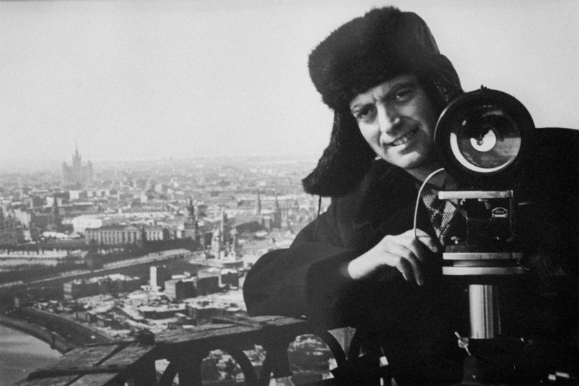 В Нижнем Новгороде при участии «Швабе» открылась фотовыставка о полете первого человека в космос