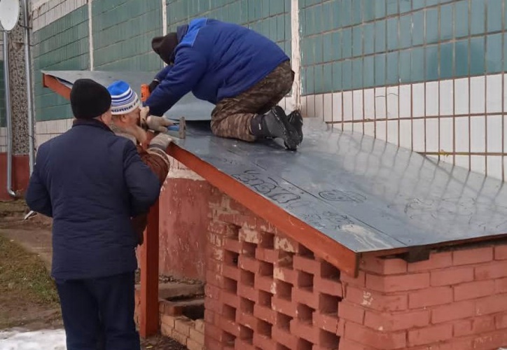 Госжилинспекция помогла жителям трехэтажки в Волоколамском привести в порядок подвал
