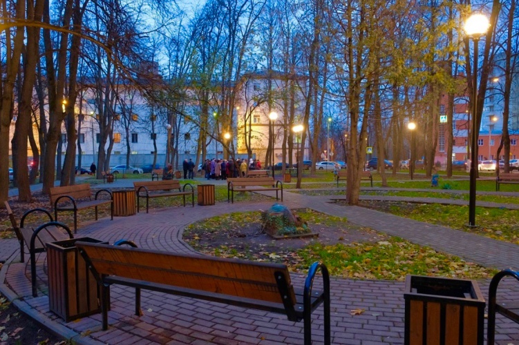 Сквер имени 100-летия комсомола открылся в Красногорске 