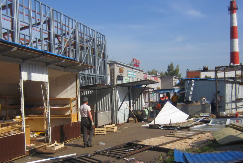 В Красногорске демонтировали незаконные торговые объекты