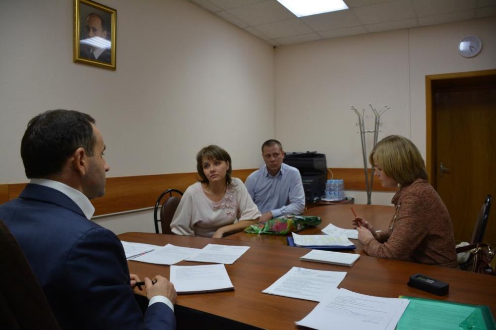 Врио главы Красногорского района Михаил Сапунов в первую очередь встретился с жителями