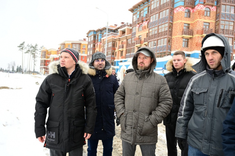 В Красногорске проверили ход строительства в ЖК "Лесобережный"