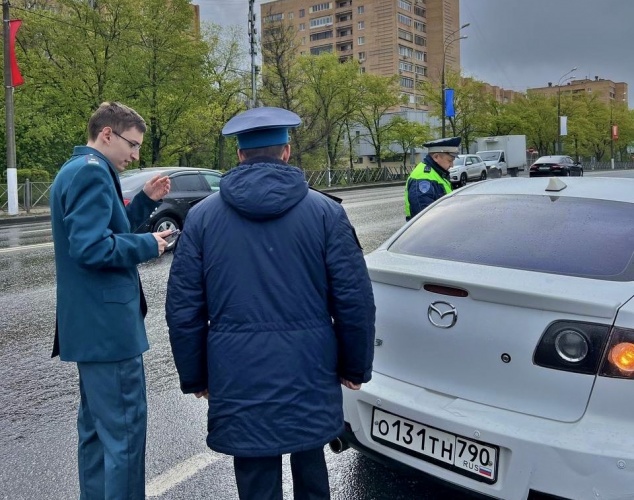 СОТРУДНИКИ ПОДМОСКОВНОЙ ГОСАВТОИНСПЕКЦИИ И СУДЕБНЫЕ ПРИСТАВЫ ПРОВЕЛИ РЕЙД «ДОЛЖНИК»